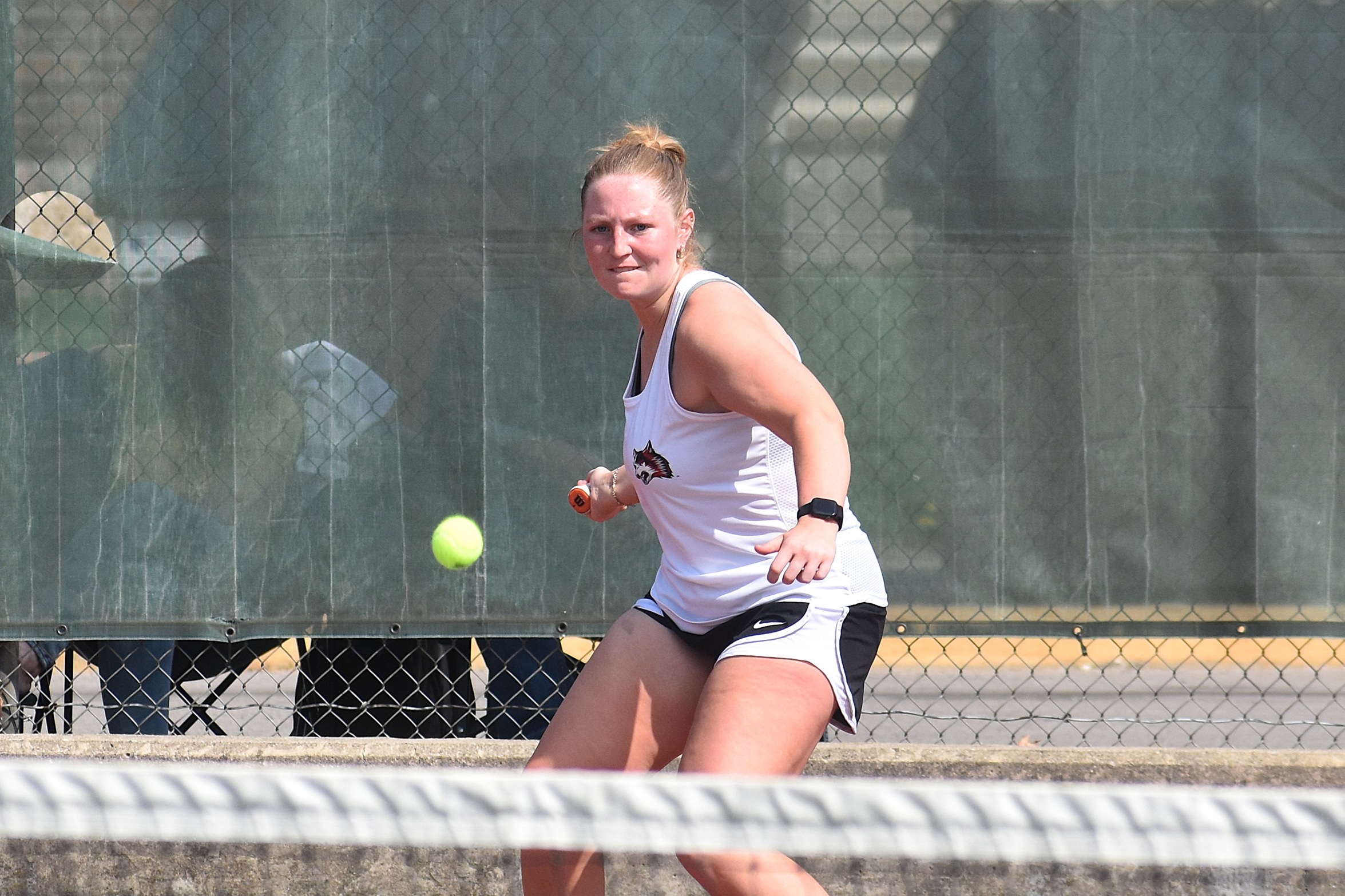 Tennis: Red Wolves Visit Earlham