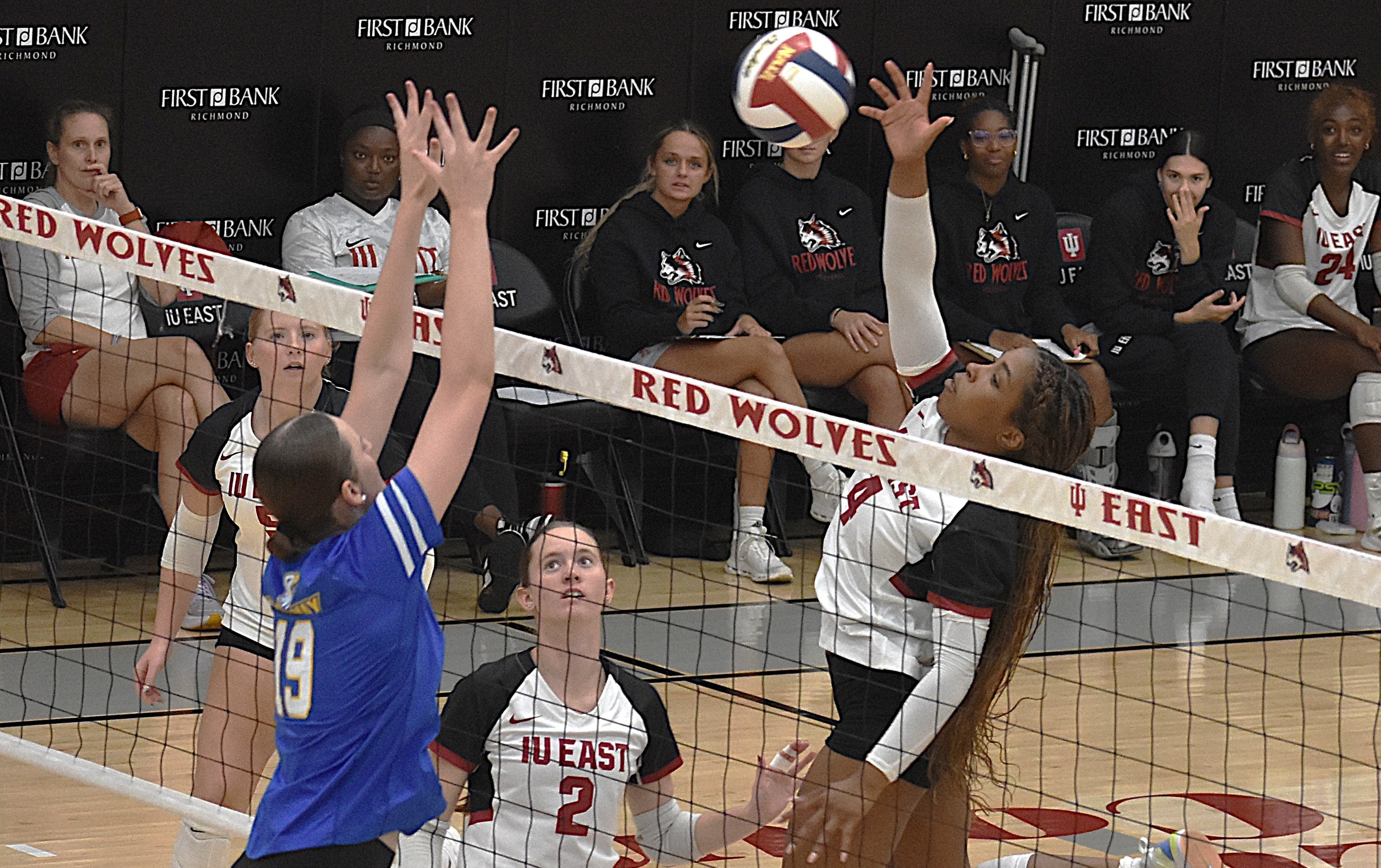 Women's Volleyball: Weekend Preview