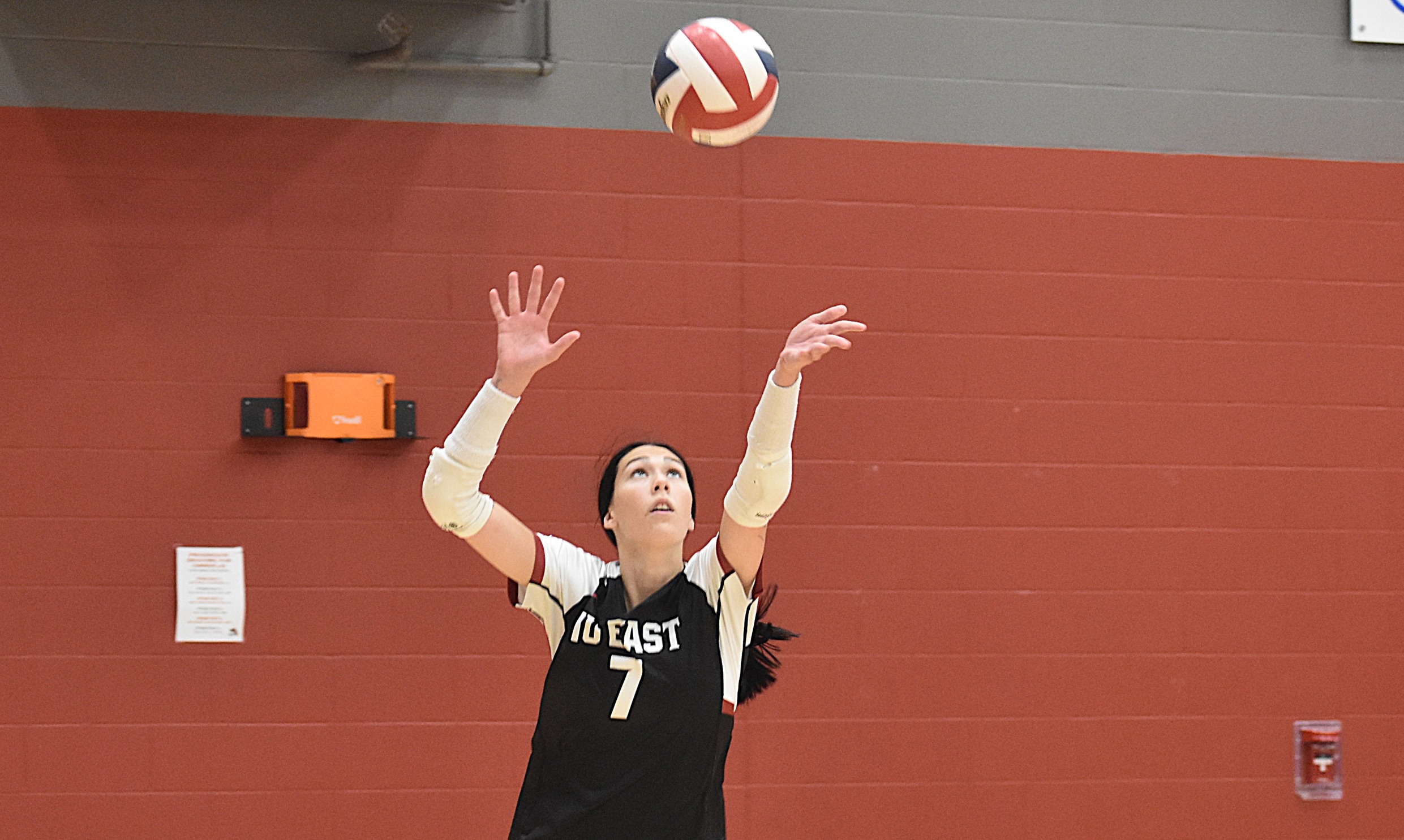 Women's Volleyball: IU East 3, Oakland City 1